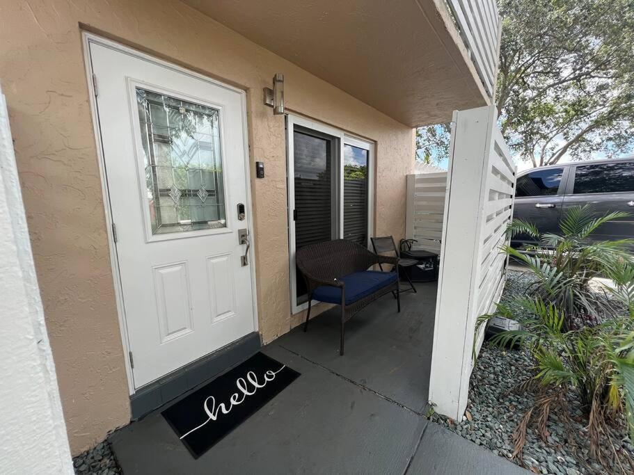 Luxurious And Cozy Townhouse 3 Bedrooms 2.5 Bath Miami Bagian luar foto